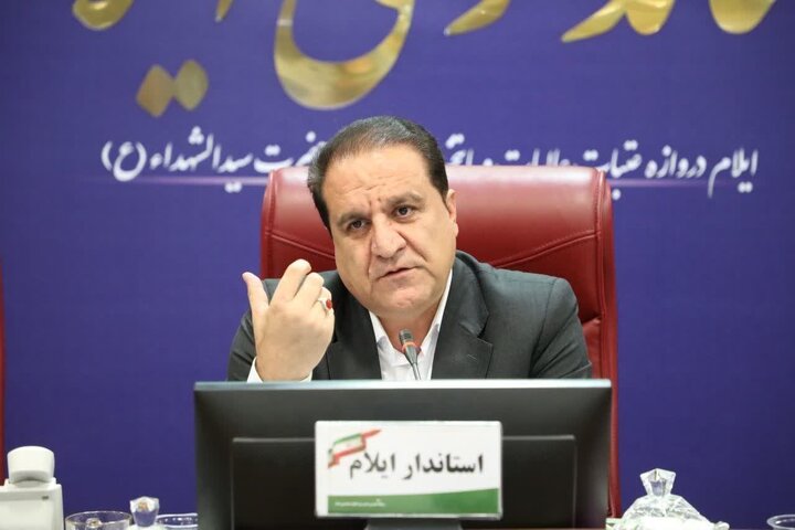 استاندار ایلام: ترویج فرهنگ ایثار و شهادت به گفتمان جاری دستگاه‌های اجرایی تبدیل شود