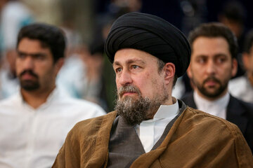 مراسم اختتامیه پنجمین جشنواره ملی «اتفاق» در حرم امام خمینی (ره)