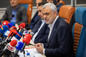 نشست خبری مرتضی دهقان، مدیرعامل شرکت فرودگاه ها
