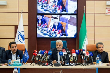 نشست خبری مرتضی دهقان، مدیرعامل شرکت فرودگاه ها