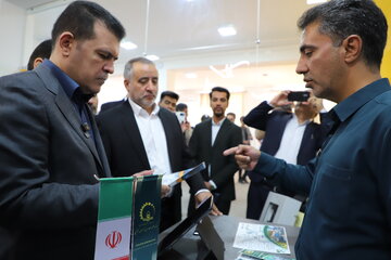 بازدید معاون علمی، فناوری و اقتصاد دانش‌بنیان رئیس‌جمهور از شرکت‌های دانش بنیان خراسان جنوبی