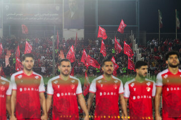 هفته ششم لیگ برتر فوتبال ایران؛ پرسپولیس - ذوب‌آهن