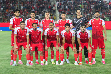 هفته ششم لیگ برتر فوتبال ایران؛ پرسپولیس - ذوب‌آهن