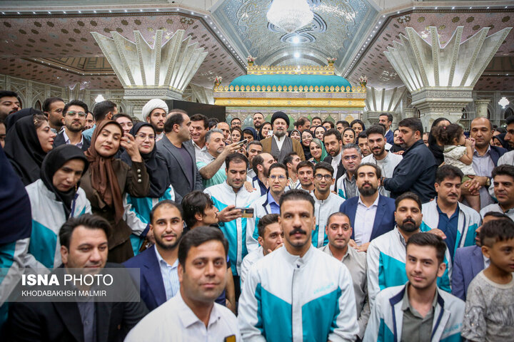 مراسم اختتامیه پنجمین جشنواره ملی «اتفاق» در حرم امام خمینی (ره)