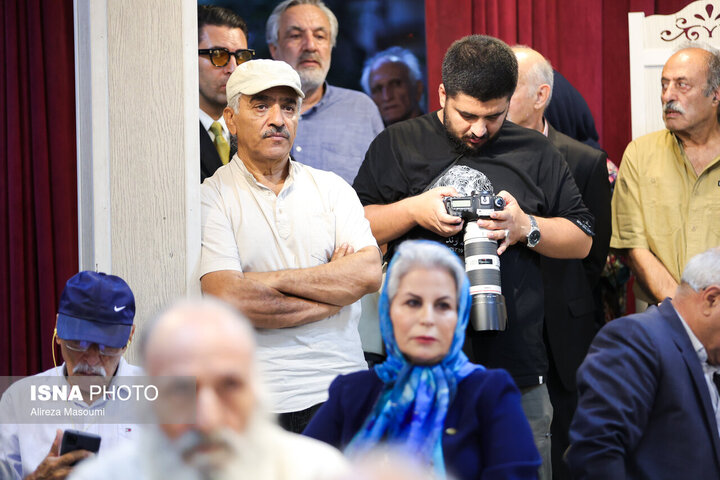 در گردهمایی هنرمندان پیشکسوت چه گذشت؟