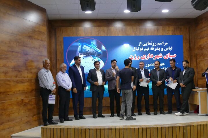 «شهرداری رزن» پس از یک دهه سکوت لیگ برتر استان را فتح می‌کند