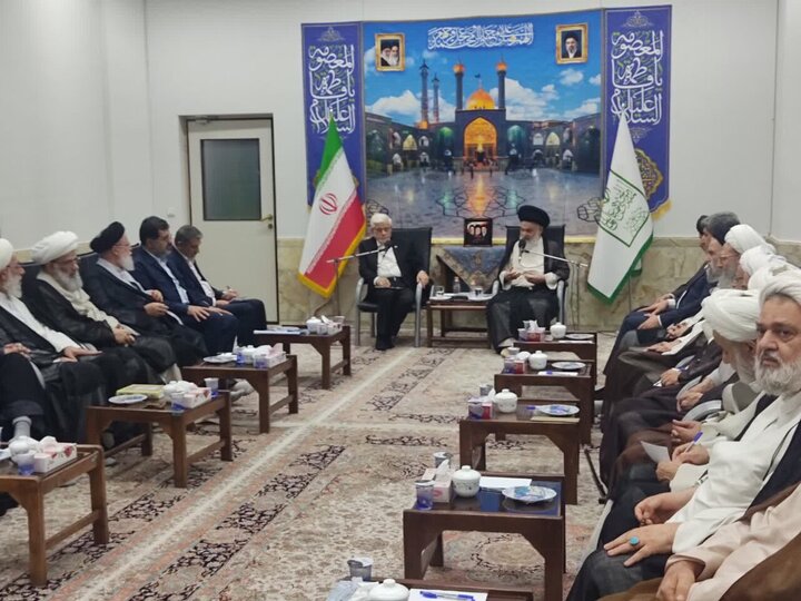 رئیس جامعه مدرسین: دولت باید پیشگام مبارزه با ناهنجاری‌های فرهنگی باشد