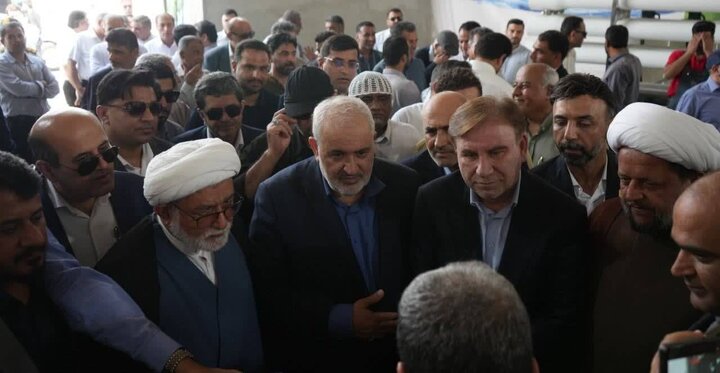 وزیر نیرو: تولید آب شیرین عسلویه به ۱۰ هزار مترمکعب می‌رسد