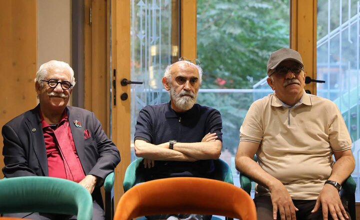 محمدمهدی فرقانی: ایستادن در قطب خیر روزنامه‌نگاری تاوان دارد