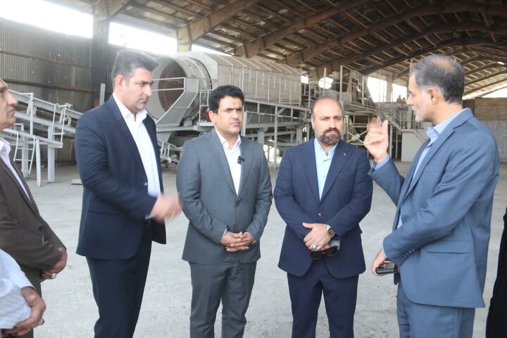 شهردار خرم‌آباد: «طلای کثیف» به درآمد پایدار شهرداری تبدیل شود / ساماندهی مراکز ضایعات