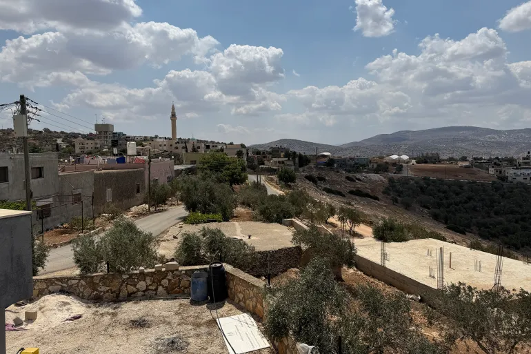 تجسس و تصویربرداری از فلسطینی‌ها/نقض حریم خصوصی ساکنان کرانه باختری با پهپادهای اشغالگران