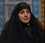 دختر شهید شادمانی: دشمن با حضور مردم در کف خیابان نتوانست به انسجام اجتماعی ضربه بزند