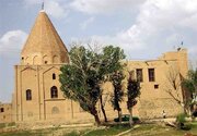 احیای حجره‌های ۱۰۰ ساله یک امامزاده در ازنا/ ظرفیت برگزاری برنامه‌های ملی در این امامزاده