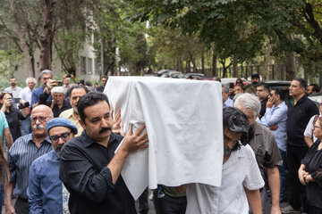 مراسم تشییع پیکر جواد مجابی
