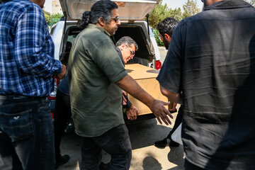 مراسم خاکسپاری پیکر جواد مجابی در امامزاده طاهر کرج