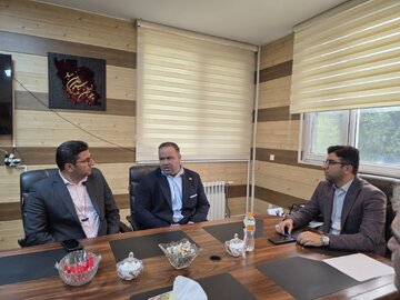 شهردار رزن: حمایت مستمر از قهرمانان ورزشی باید به رویکرد مدیریت شهری تبدیل شود
