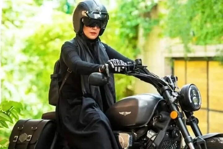 «غیرقانونی بودن موتورسواری زنان» بزرگ‌ترین مغالطه‌ سال‌های اخیر است