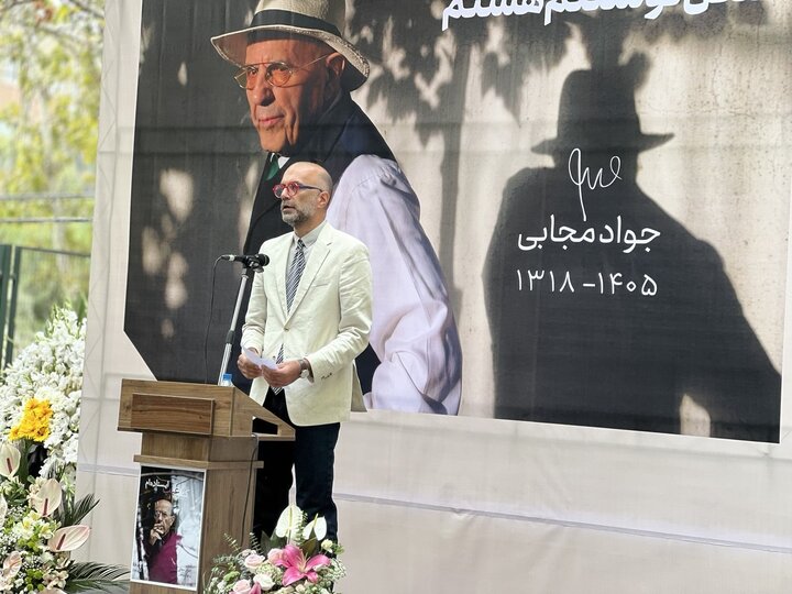 گزارش ایسنا از بدرقه جواد مجابی به خانه ابدی