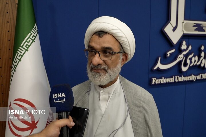 دبیر شورای عالی انقلاب فرهنگی: استادان باید حکمت نظری را با حکمت عملی پیوند بزنند