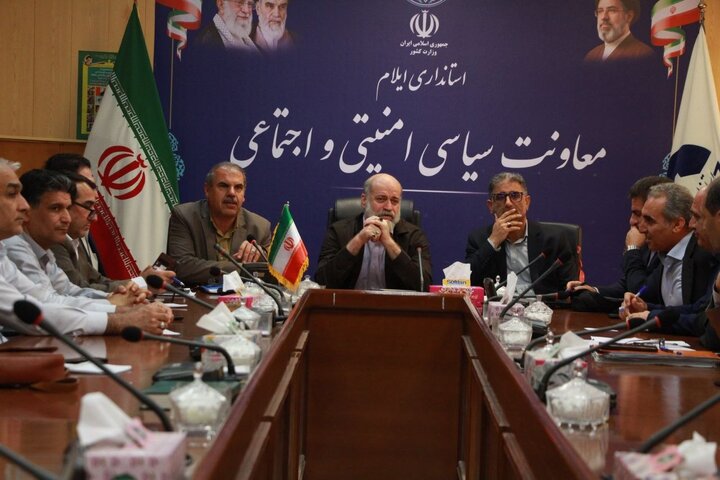 معاون استاندار ایلام: فرمانداران برای مولدسازی اموال راکد دولت پای کار بیایند