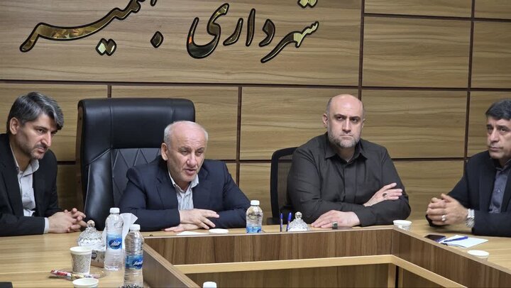 استاندار مازندران: دولت برای کاهش آلام مردم سیل‌زده تمام‌قد در کنار آن‌هاست
