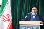 ارتباط شهید مدنی با مردم به منبر و سخنرانی محدود نبود