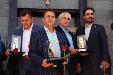 مراسم تجلیل از صنعتگران و معدن‌کاران برتر کرمانشاه