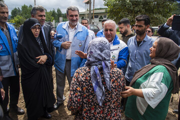 بازدید «حسین ساجدی نیا» رئیس سازمان مدیریت بحران کشور از مناطق سیل زده روستای زرین آباد ساری