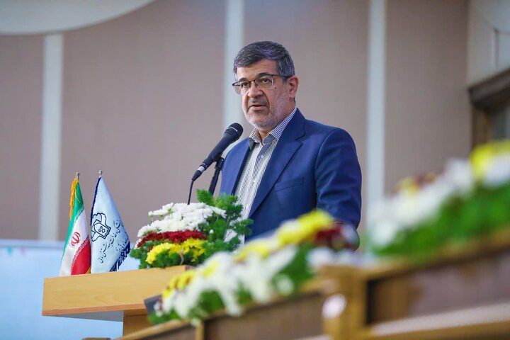 استاندار یزد: پروژه‌های خیرساز نباید در پیچ‌وخم اداری متوقف شوند