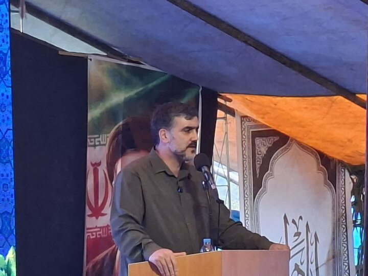 مردم ایران جنگ طلب نیستند اگر دشمن جلو بیاید، کوتاه نمیآیند