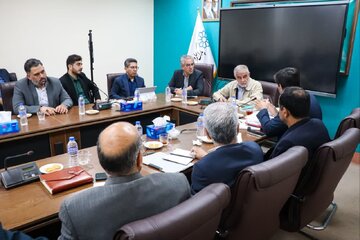 یزد به دنبال شکستن قیمت میوه/اصلاح زنجیره توزیع از تولید تا سفره مردم