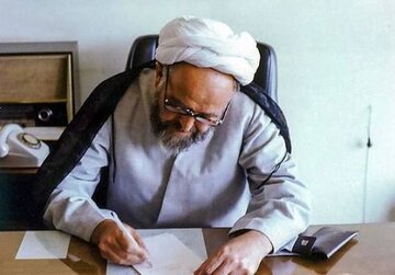 آیت الله اشراقی، نخ تسبیح قم و نجف