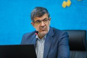 استاندار یزد: مردم نباید برای دریافت تسهیلات، پشت در بانک‌ها بمانند
