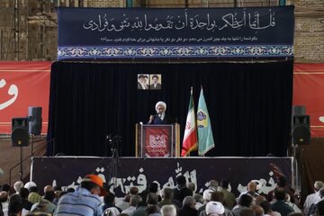 امام جمعه موقت اهواز: شورای عالی امنیت ملی در ادامه عضویت ایران در NPT تجدیدنظر کند