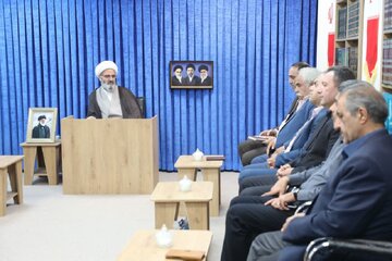 امام جمعه سمنان: شناسایی ظرفیت‌های روستاها با حضور میدانی امکانپذیر است
