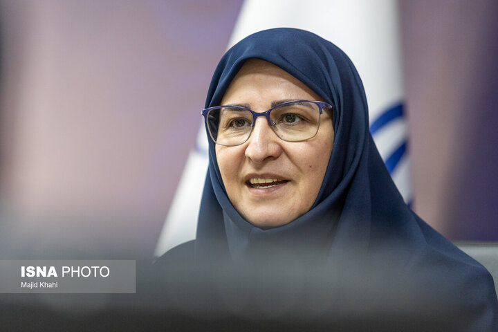 زنان کارآفرین نمونه‌های خوبی برای نقص دوگانه‌ «خانواده» یا «اشتغال» هستند