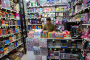 افزایش ۱۰۰ الی ۳۰۰ درصدی قیمت نوشت‌افزار/ بوی مهر در شهر احساس نمی شود