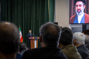 نشست صمیمی رئیس جمهور با بازنشستگان