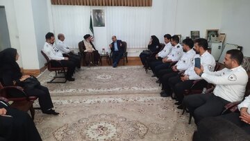 امام جمعه شهرکرد: کشورهای استعمارگر برای رسیدن به ثروت دست به هر کاری می‌زنند