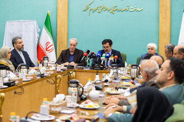 نشست روز ملی روستا و عشایر