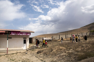 مدرسه روستای «مالخواست» چهاردانگه ساری - دهستان پشتکوه