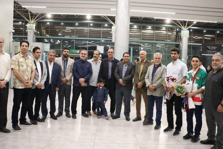 استقبال جامعه کاراته کرمان از نایب‌قهرمانان آسیا