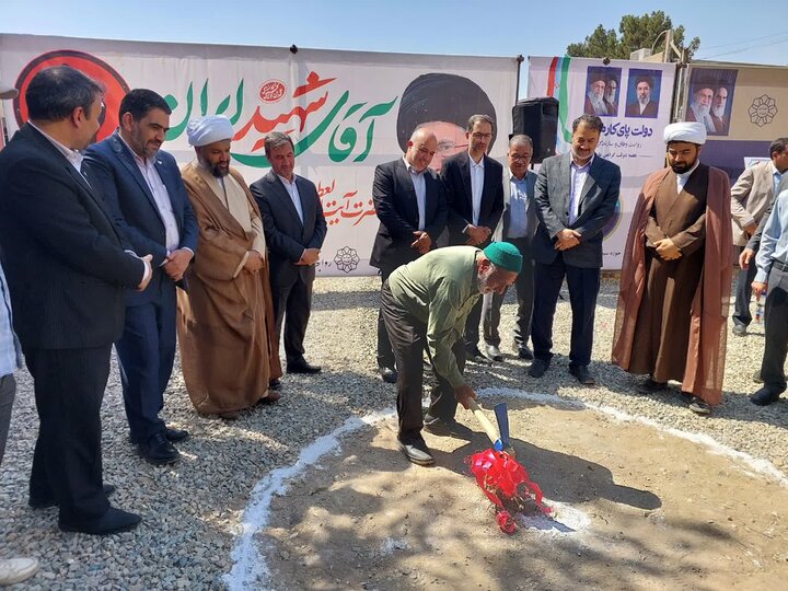 نخستین روستابازار احداثی استان تهران در کهریزک کلنگ‌زنی شد 