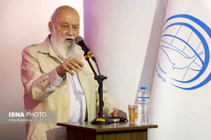 نمایش «صلح آمریکایی»!