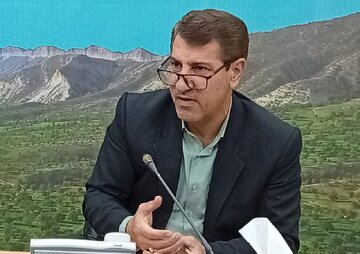 معاون استاندار ایلام: برای حل مشکلات پیمانکاران و تکمیل پروژه‌های مسکن ایلام پای کار هستیم
