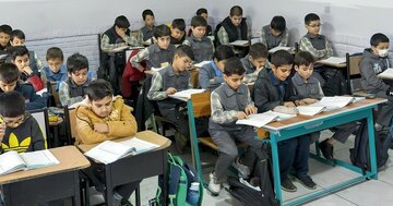 مهاجرت گسترده از تهران به گرمدره و کمبود مدرسه