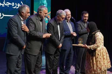 برگزیدگان «جایزه فیروزه» معرفی شدند