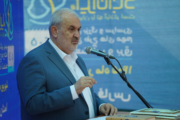 وزیر نیرو: صنعت آب و برق ایران در برابر تحریم‌ها خودکفا شده است