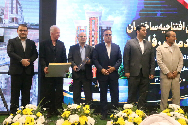 افتتاح ساختمان خدماتی و شروع ساختمان دانشکده زیست فناوری دانشگاه فناوریهای نوین آمل