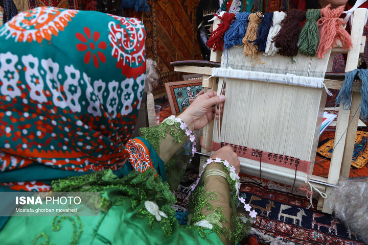 تجارت الکترونیک؛ مسیری برای توسعه بازار محصولات زنان روستایی